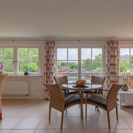 Olhoern Penthouse *